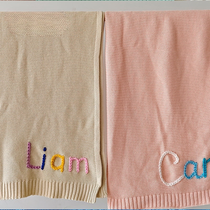 Versatile embroidered baby blanket - For strollers, Maxi Cosi, car seats and as a play mat