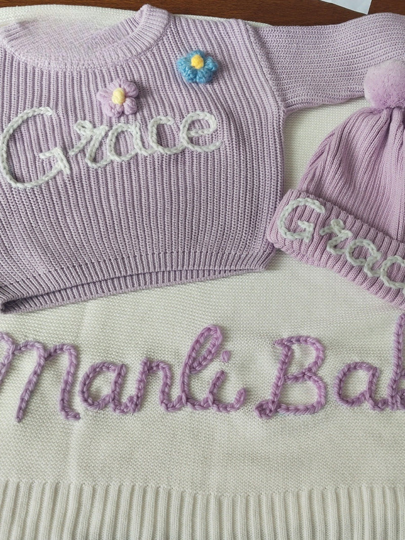 Keepsake baby sweater – personalized with name, heartwarming gift for new parents