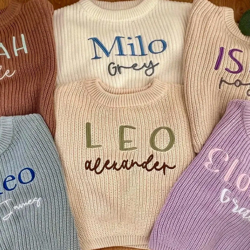 Personalized baby clothes – sweatshirt with embroidered name, perfect christening or birthday gift